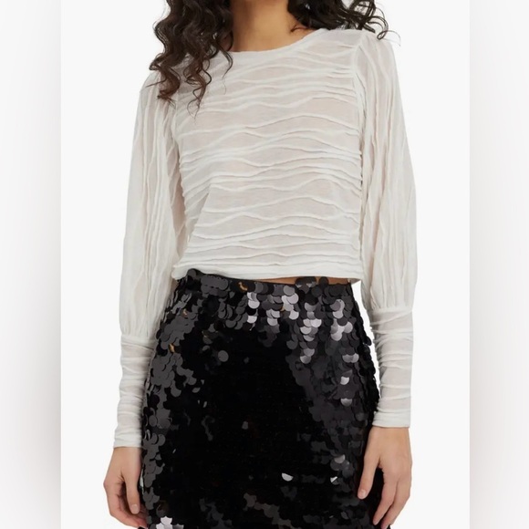 VERO MODA Ines Crinkle Pleat Recycled Crop Shirt Size Medium White - Picture 1 of 7